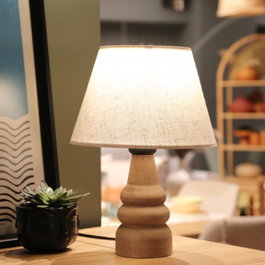 Opviq Lámpara de mesa AYD-3562 con cuerpo de madera y pantalla crema